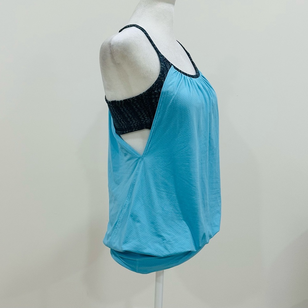 Lululemon No Limits Tank‎ Size 6 Blue & Navy Gathered Back Two Layer Tank Top - Picture 4 of 9